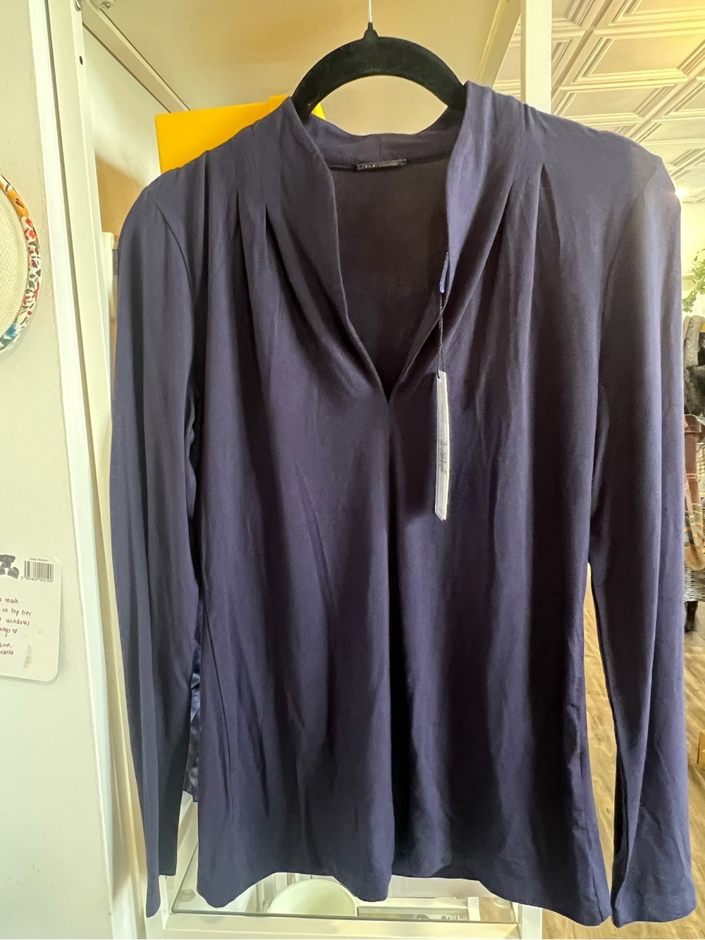 Elie Tahari Dark Navy Long-Sleeve V-Neck Top NWT